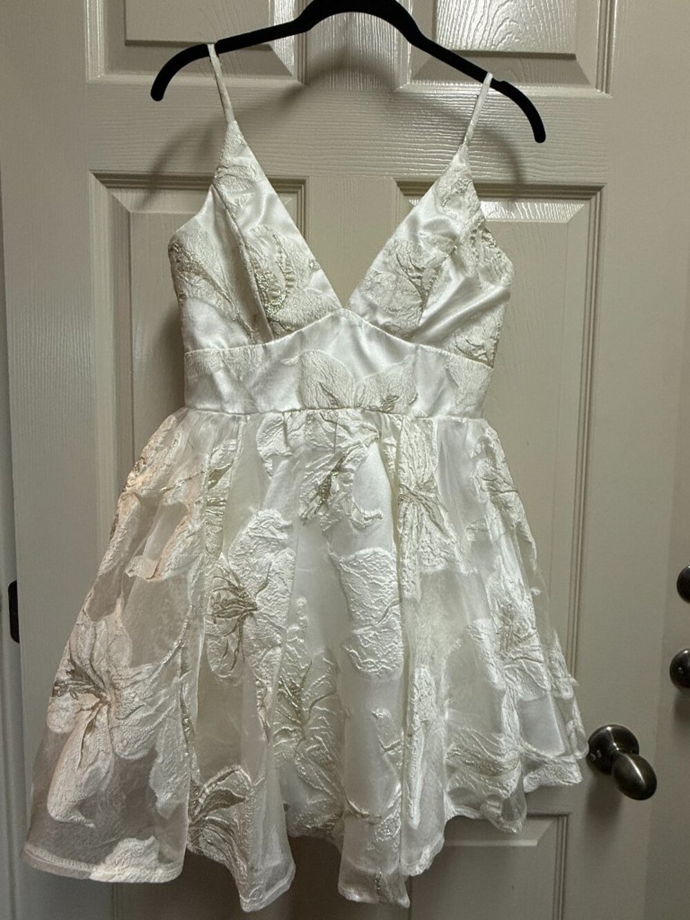 Lulus Memorable Magic Silver Floral Jacquard Mini Dress Size 4